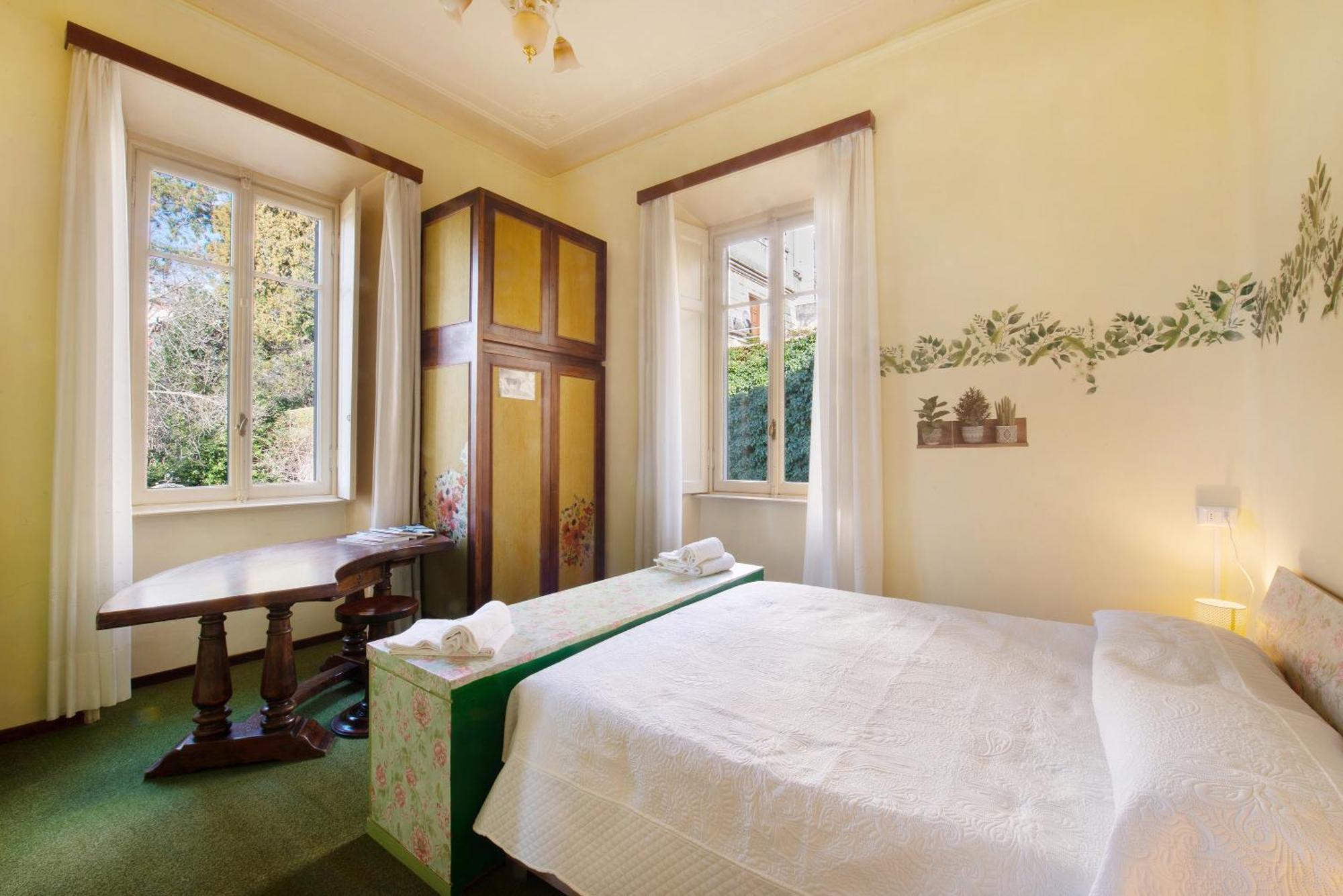 App Mughetto In Villa Marchello Brunate Bagian luar foto