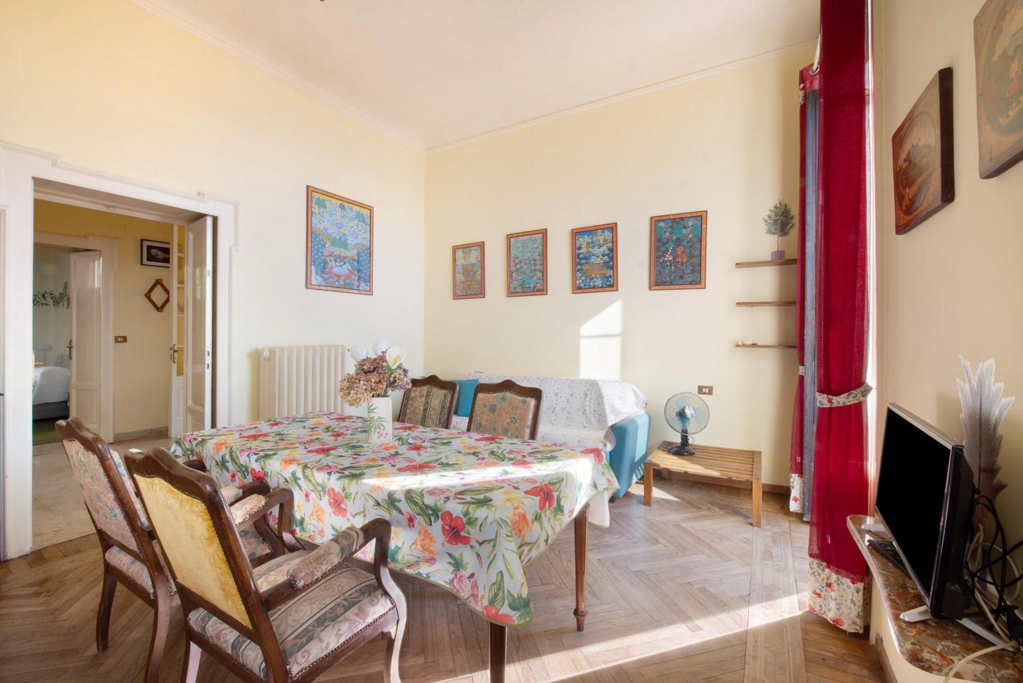 App Mughetto In Villa Marchello Brunate Bagian luar foto